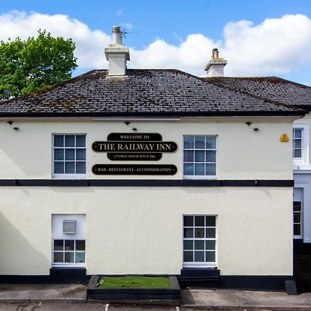 The Railway Inn Galmpton Exterior photo