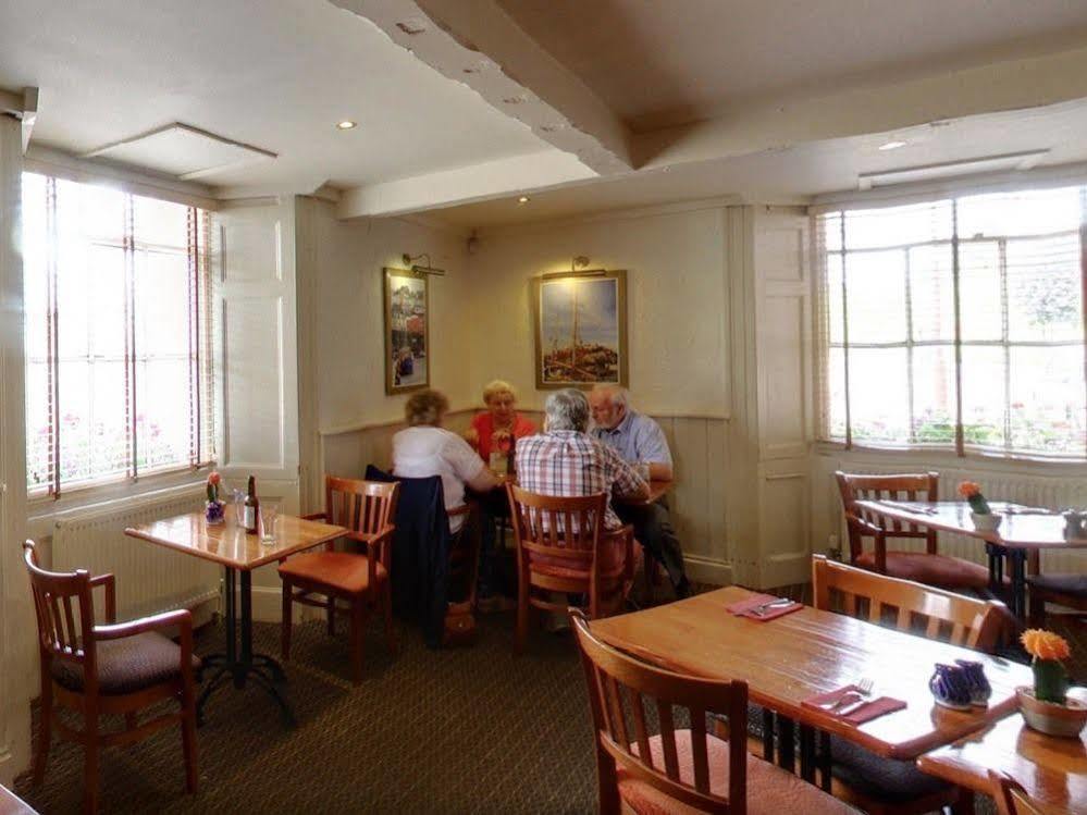 The Railway Inn Galmpton Exterior photo